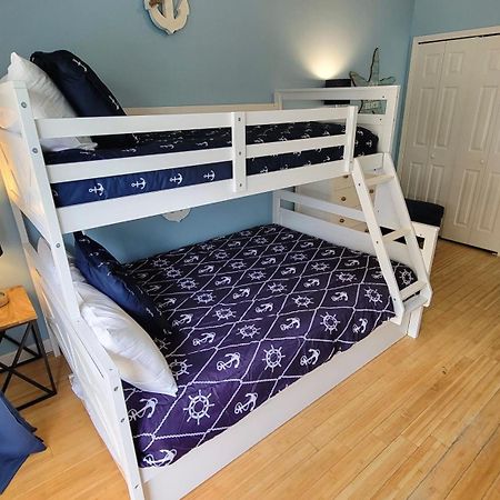 Tybee Sands 1 A By Tybee Beach Vacation Rentals タイビーアイランド エクステリア 写真
