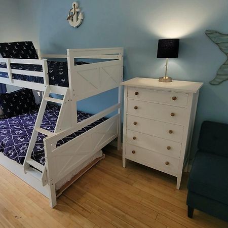 Tybee Sands 1 A By Tybee Beach Vacation Rentals タイビーアイランド エクステリア 写真