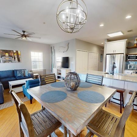 Tybee Sands 1 A By Tybee Beach Vacation Rentals タイビーアイランド エクステリア 写真